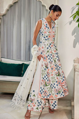 Svaha Suit Set - White, White, image 1